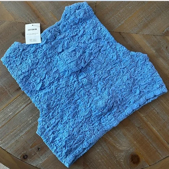 Cotton On scrunchie‎ crop top - Picture 3 of 5